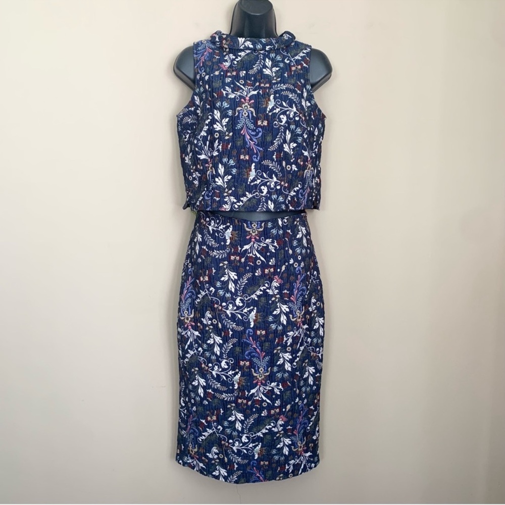 Eva Mendes New York and company  blue floral Brocade two piece skirt set